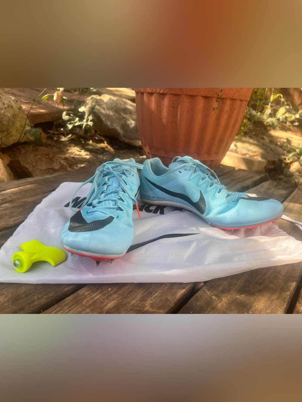 Nike Men’s Zoom Rival sprint track spikes in “blue chill”